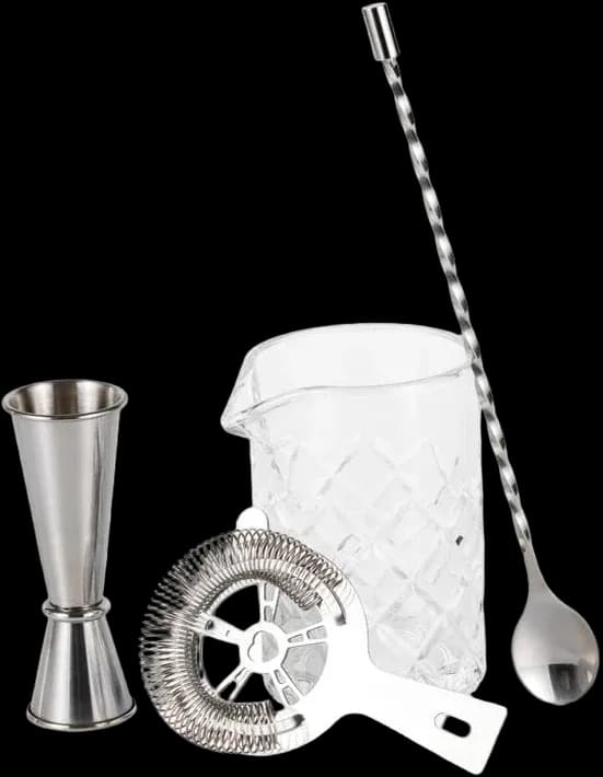 Mixing glass and strainer set